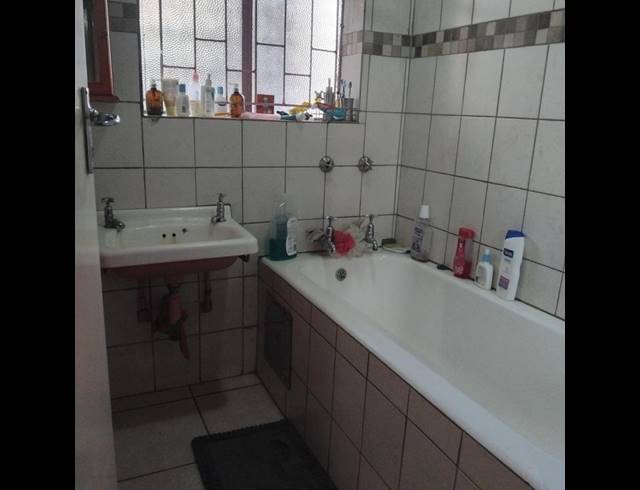 2 BEDROOM APARTMENT FOR SALE IN ARCADIA